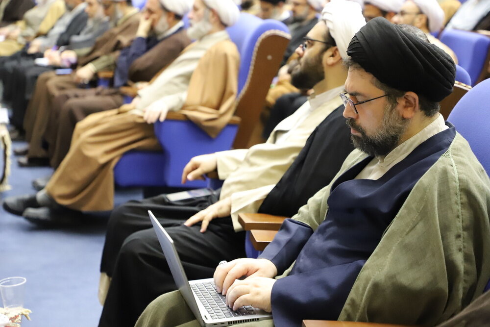 اجلاس سراسری مدیران نهادهای حوزوی