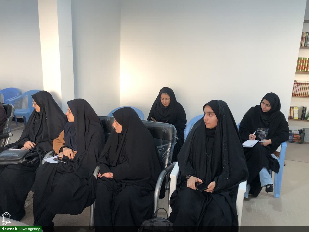 نشست فعالان و کنشگران فضای مجازی ملایر