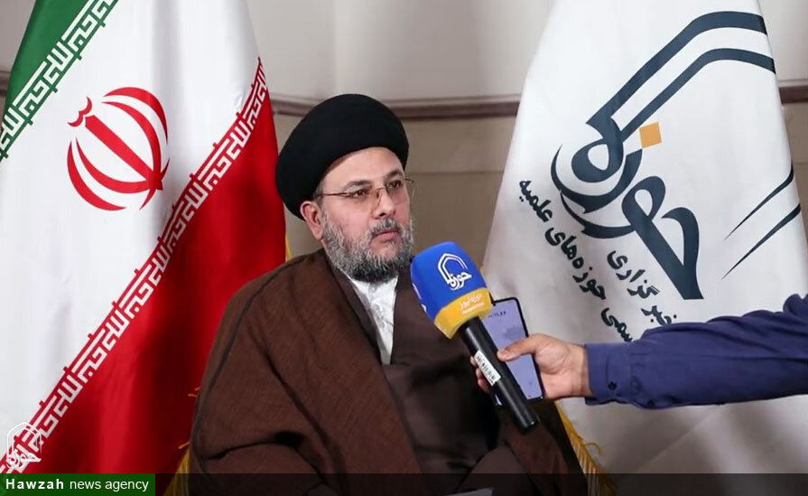 انتخاب دو اثر از انتشارات عتبه عباسی در همایش کتاب سال حوزه