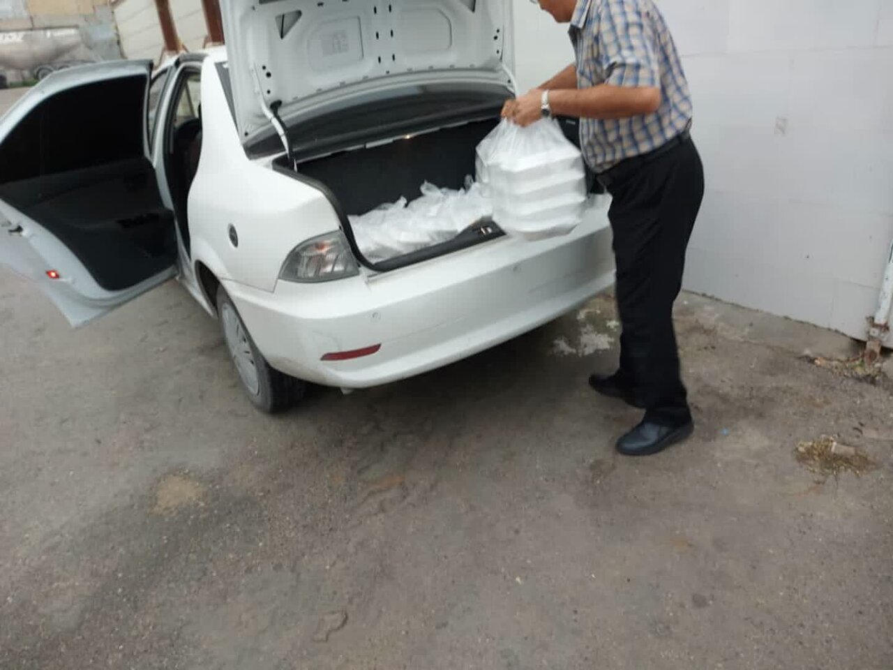 ماهانه ۲ میلیارد و ۵۰۰ میلیون ریال به خانواده‌های نیازمند اهدا می‌شود