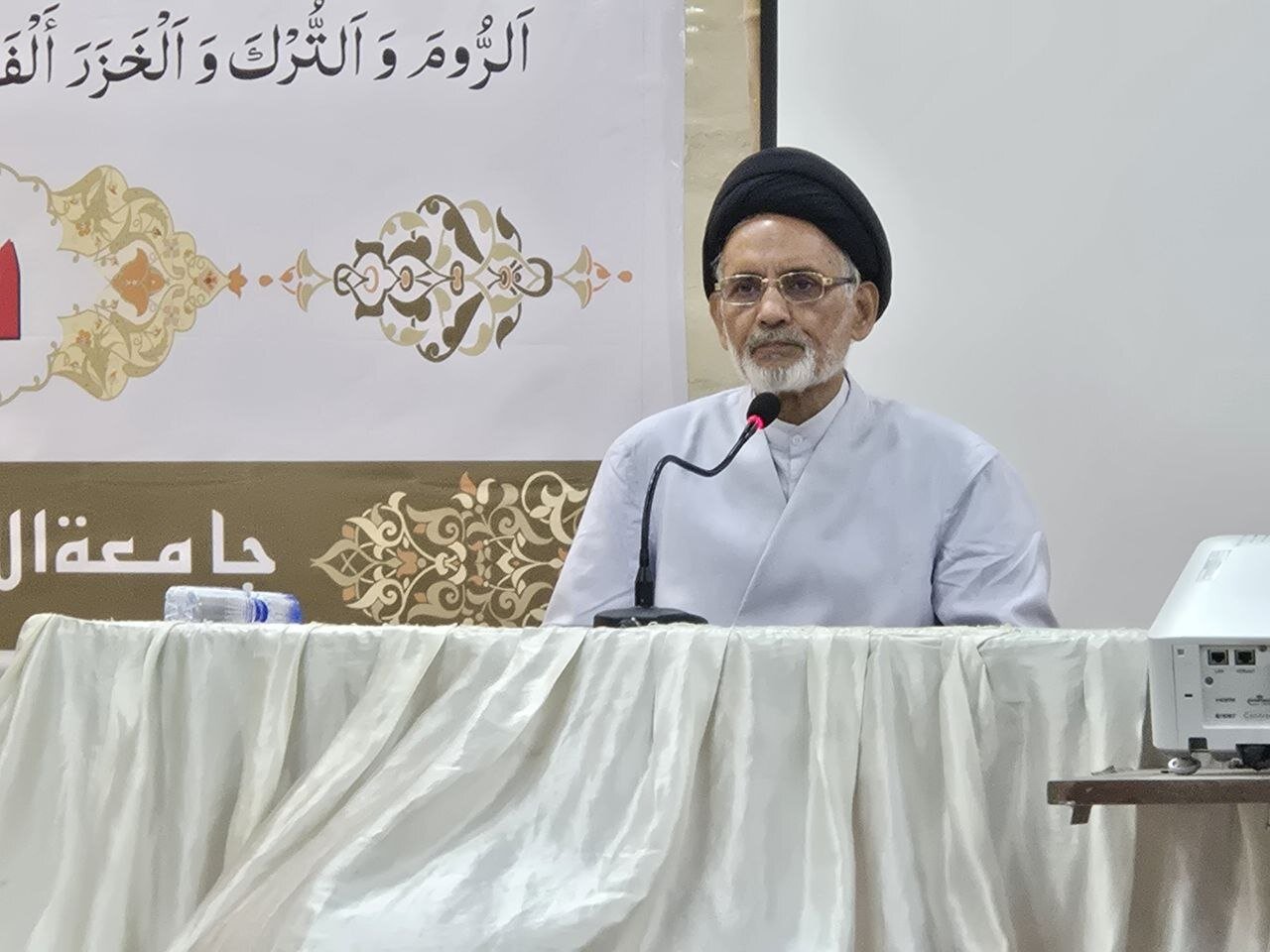 ممبئی: جامعہ الامام امیر المومنینؑ (نجفی ہاؤس) کے زیرِ اہتمام سہ روزہ ’سیمینار برائے مبلغین‘ کا کامیاب انعقاد