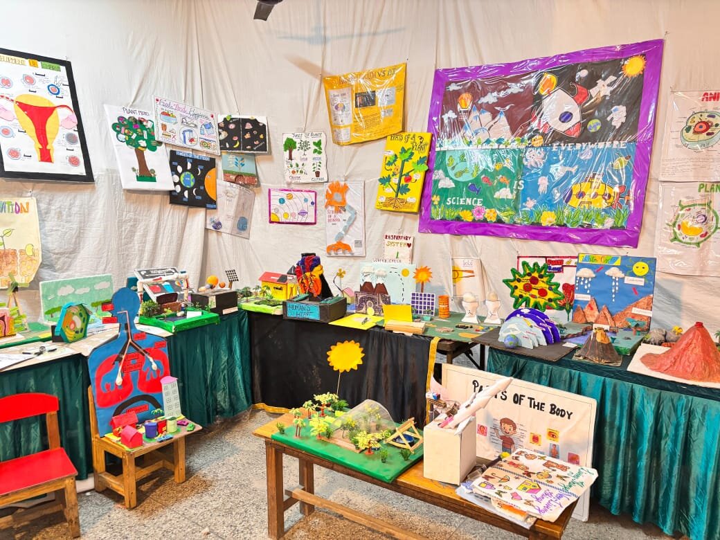 نئی دہلی؛ اہلبیت پبلک اسکول میں سالانہ تقریب اور دسویں سالہ نمائش کا انعقاد