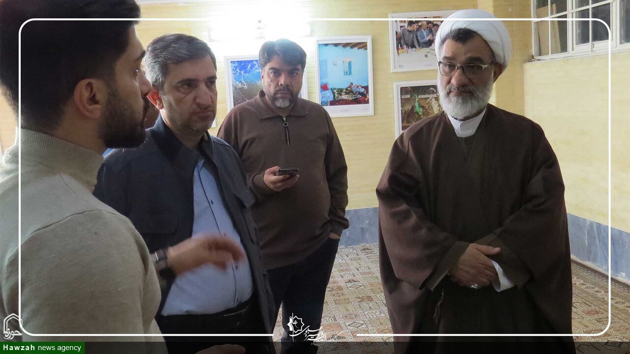 بازدید دبیر شورای عالی انقلاب فرهنگی از مرکز احیای اندیشه و سیره علوی+تصاویر