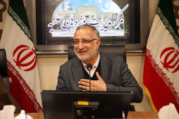 رهبری حضرت آیت‌الله سیدمجتبی خامنه‌ای استمرار راه امام شهید است