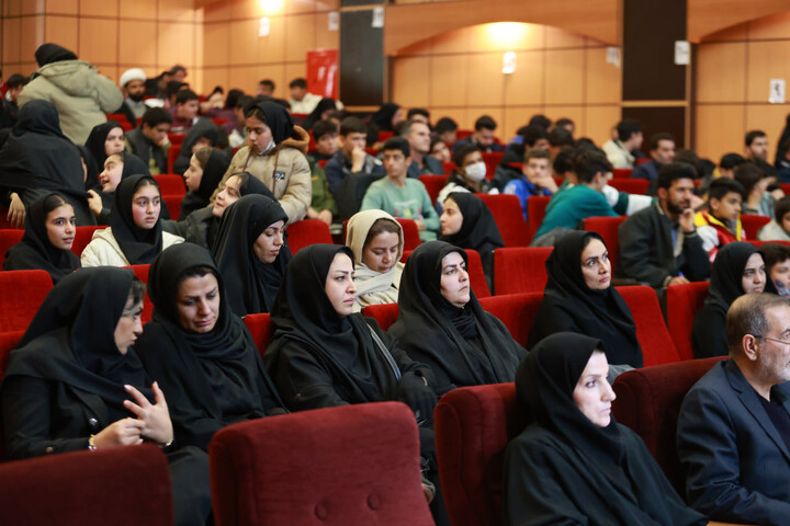 تصاویر / اجلاس سراسری نماز در شهرستان بهار