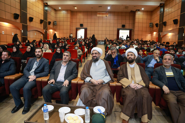 تصاویر / اجلاس سراسری نماز در شهرستان بهار