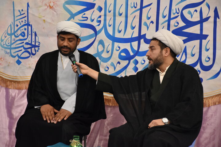 مراسم افتتاحیه اعتکاف طلبگی ۴۵۰ نفر از طلاب خواهر حوزه علمیه خراسان در حرم مطهر رضوی