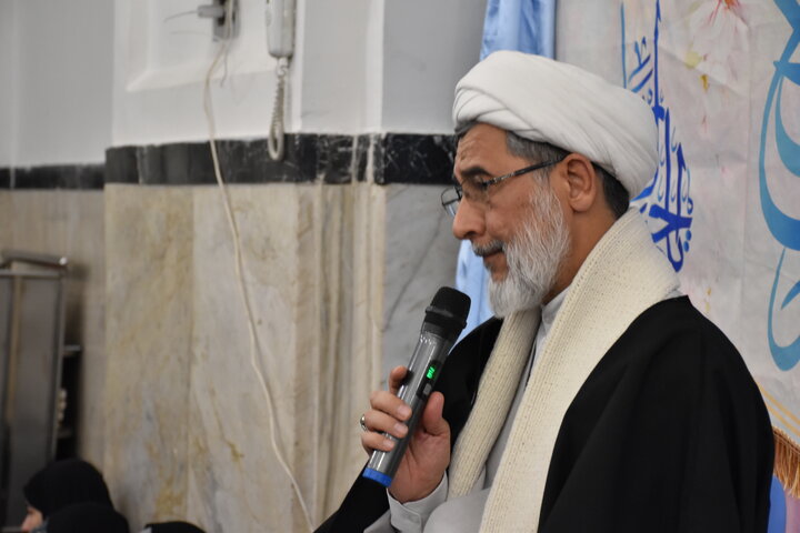 برگزاری درس اخلاق حجت‌الاسلام والمسلمین نظافت در جمع طلاب معتکف حرم مطهر رضوی