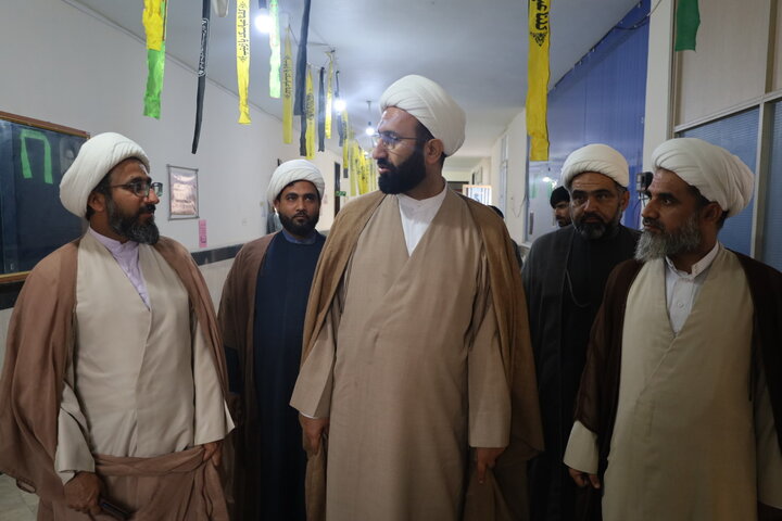 تصاویر/بازدید معاون امور طلاب و دانش‌آموختگان از مدرسه علمیه امام جعفر صادق علیه‌السلام قشم
