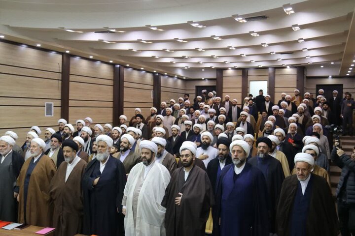 تصاویر/ اولین دوره آموزشی و توانمندسازی امامان مساجد طرح محراب استان آذربایجان غربی