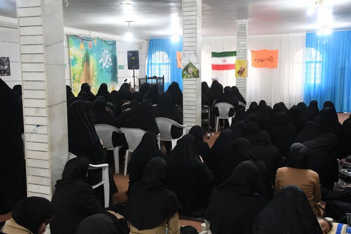 تصاویر/ نشست توانمندسازی بانوان فعال فرهنگی مساجد خوی