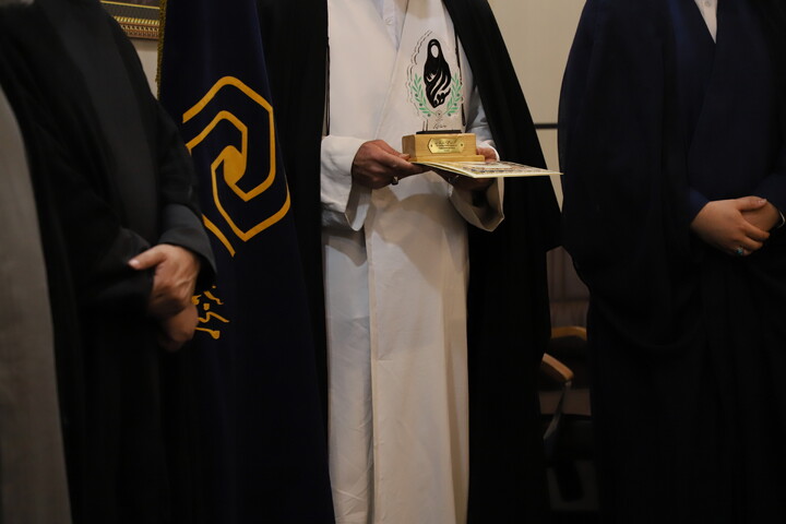 اختتامیهٔ کنگرهٔ بین المللی شعر زنان مقاومت