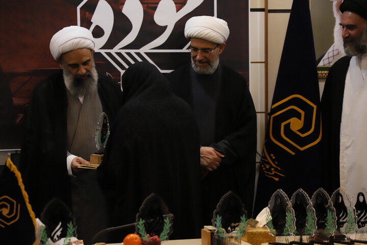 اختتامیهٔ کنگرهٔ بین المللی شعر زنان مقاومت