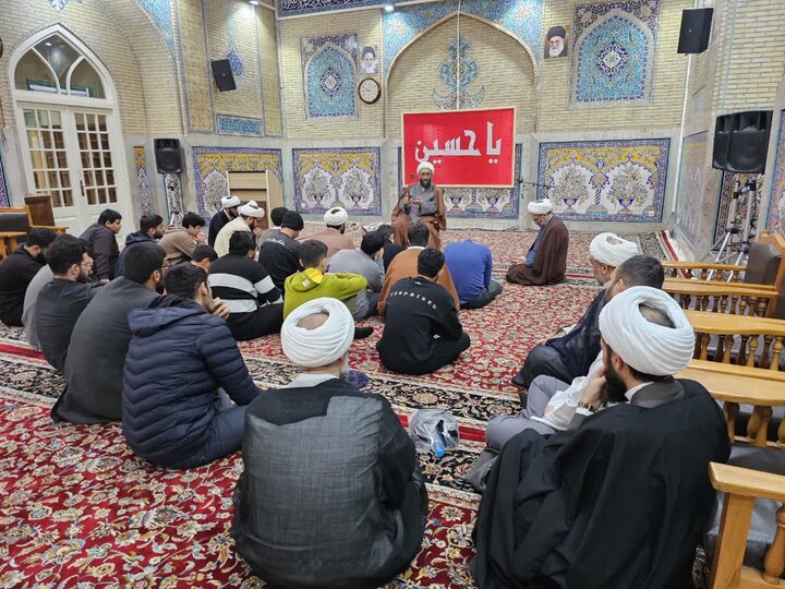 تصاویر/ جلسه درس اخلاق در مدرسه میرزا جعفر مشهد مقدس