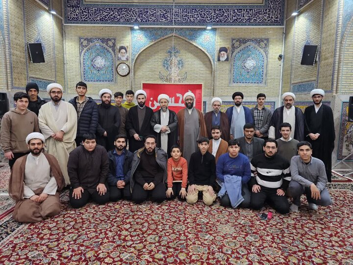 تصاویر/ جلسه درس اخلاق در مدرسه میرزا جعفر مشهد مقدس