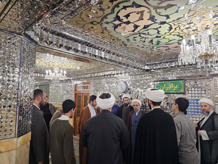 تصاویر/ جلسه درس اخلاق در مدرسه میرزا جعفر مشهد مقدس