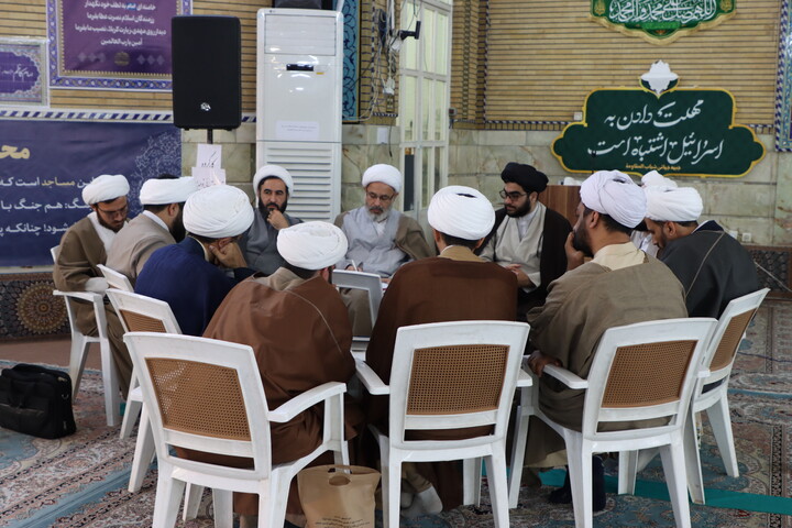 تصاویر / دومین اجلاسیه سالانه راهنمایان تهذیبی تربیتی مدارس علمیه کشور - 1