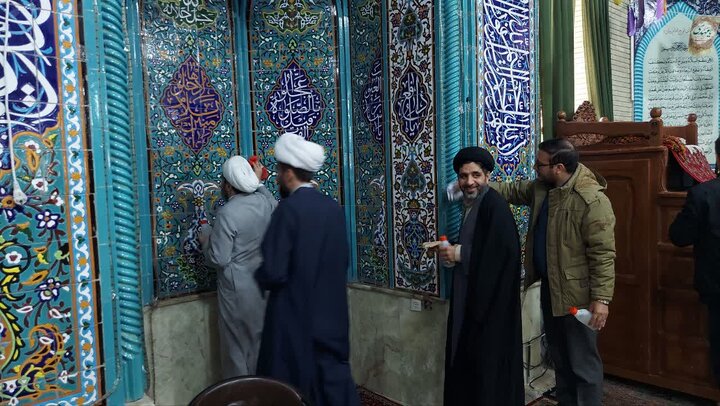 تصاویر/ غبارروبی مساجد بیجار در آستانه ماه میهمانی خدا