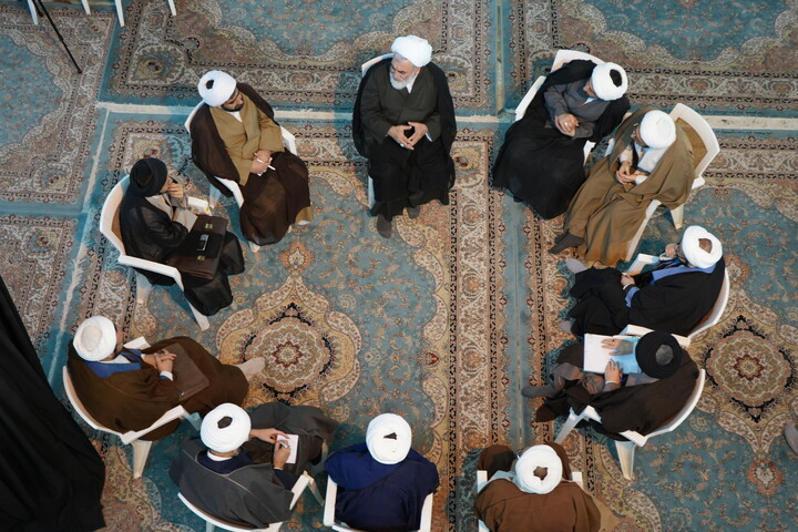 تصاویر / دومین اجلاسیه سالانه راهنمایان تهذیبی تربیتی مدارس علمیه کشور - 2