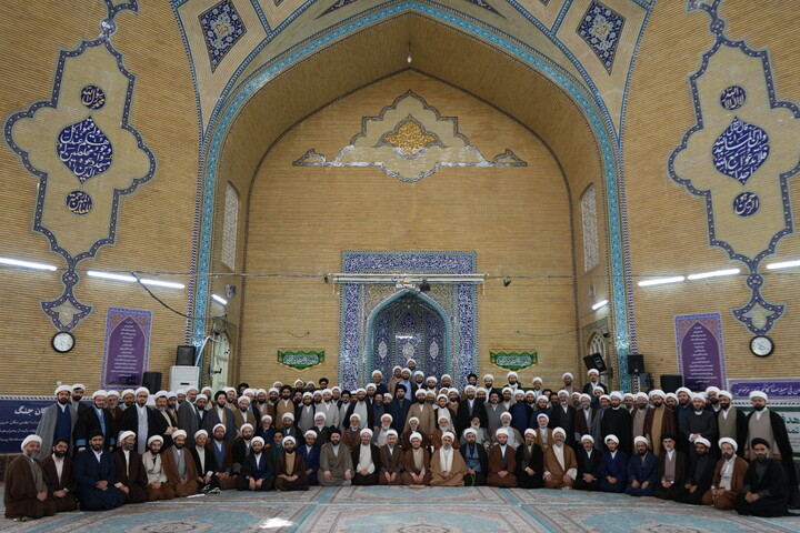 تصاویر / دومین اجلاسیه سالانه راهنمایان تهذیبی تربیتی مدارس علمیه کشور - 2