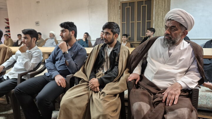 تصاویر/ درس اخلاق نماینده ولی فقیه در کاشان