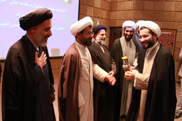 تصاویر/ اختتامیه هشتمین جشنواره استانی علامه حلی(ره) چهارمحال و بختیاری

