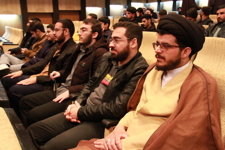 تصاویر/ اختتامیه هشتمین جشنواره استانی علامه حلی(ره) چهارمحال و بختیاری
