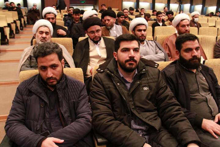 تصاویر/ اختتامیه هشتمین جشنواره استانی علامه حلی(ره) چهارمحال و بختیاری
