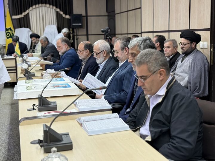 تصاویر/آئین دومین سال تاسیس نشست قرآنی کارگزاران حج و زیارت کاشان