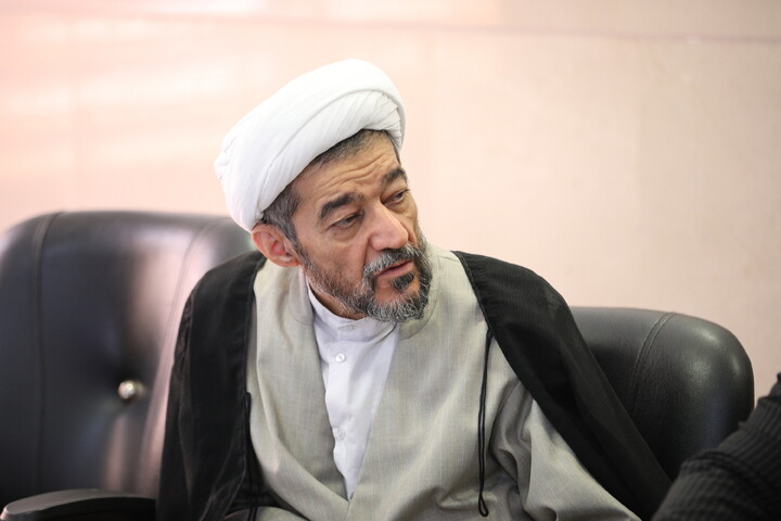 نشست بررسی ظرفیت های مشترک حوزه های علمیه و پژوهشگاه علوم و معارف انقلاب اسلامی