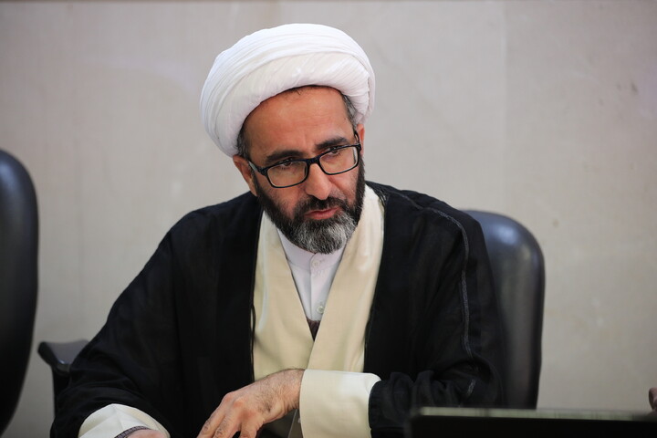 نشست بررسی ظرفیت های مشترک حوزه های علمیه و پژوهشگاه علوم و معارف انقلاب اسلامی