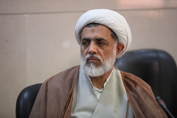 نشست بررسی ظرفیت های مشترک حوزه های علمیه و پژوهشگاه علوم و معارف انقلاب اسلامی