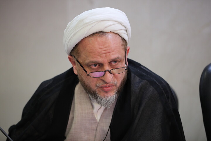 نشست بررسی ظرفیت های مشترک حوزه های علمیه و پژوهشگاه علوم و معارف انقلاب اسلامی