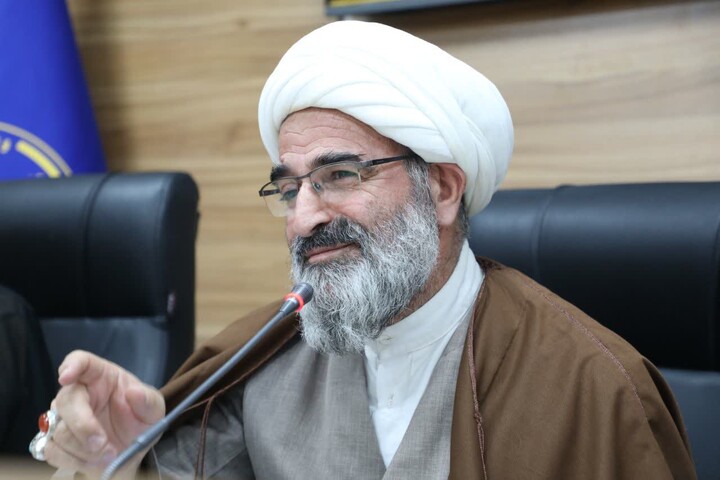 تصاویر/ گردهمایی ائمه جماعات و مبلغین شهرستان سمنان با حضور نماینده ولی‌فقیه در استان