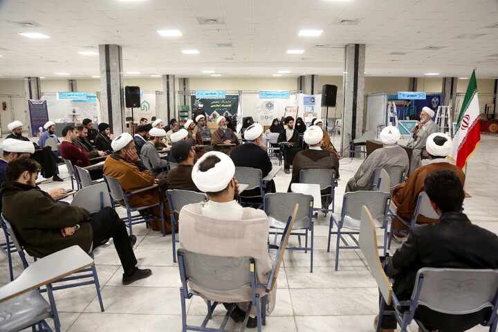 تصاویر/ نخستین نمایشگاه تخصصی اقتصاد اسلامی