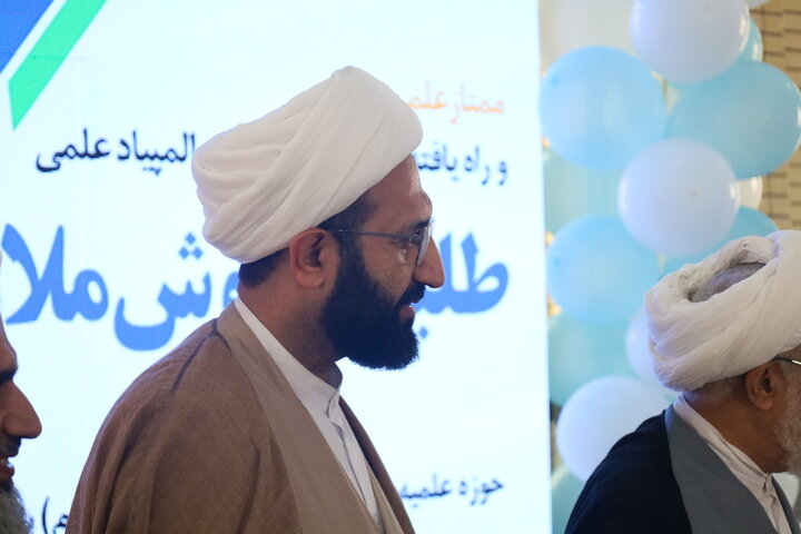 تصاویر/دیدار معاون امورطلاب و دانش‌آموختگان حوزه های علمیه با طلاب و والدین مدرسه علمیه حضرت ابوالفضل (ع) بندرعباس