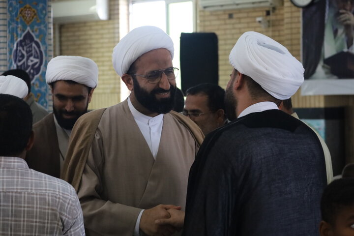 تصاویر/دیدار معاون امورطلاب و دانش‌آموختگان حوزه های علمیه با طلاب و والدین مدرسه علمیه حضرت ابوالفضل (ع) بندرعباس