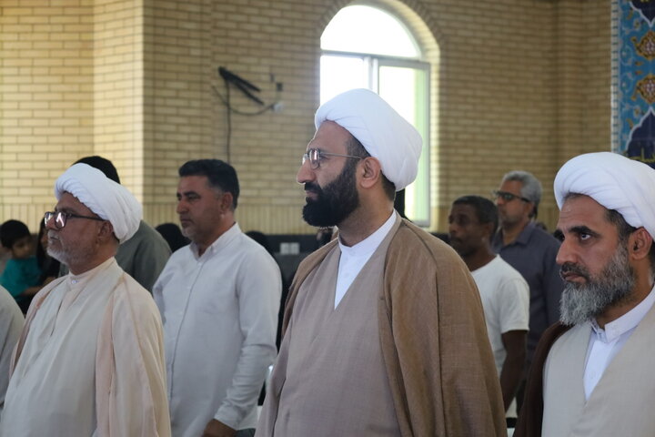 تصاویر/دیدار معاون امورطلاب و دانش‌آموختگان حوزه های علمیه با طلاب و والدین مدرسه علمیه حضرت ابوالفضل (ع) بندرعباس