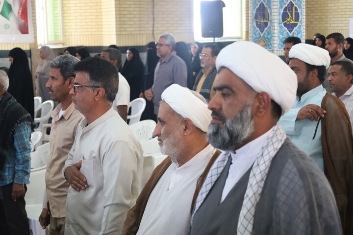 تصاویر/دیدار معاون امورطلاب و دانش‌آموختگان حوزه های علمیه با طلاب و والدین مدرسه علمیه حضرت ابوالفضل (ع) بندرعباس