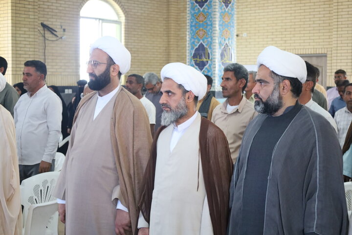 تصاویر/دیدار معاون امورطلاب و دانش‌آموختگان حوزه های علمیه با طلاب و والدین مدرسه علمیه حضرت ابوالفضل (ع) بندرعباس