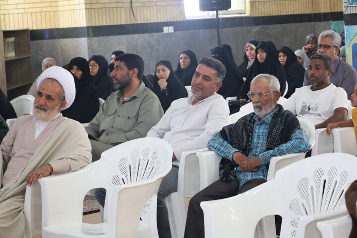 تصاویر/دیدار معاون امورطلاب و دانش‌آموختگان حوزه های علمیه با طلاب و والدین مدرسه علمیه حضرت ابوالفضل (ع) بندرعباس