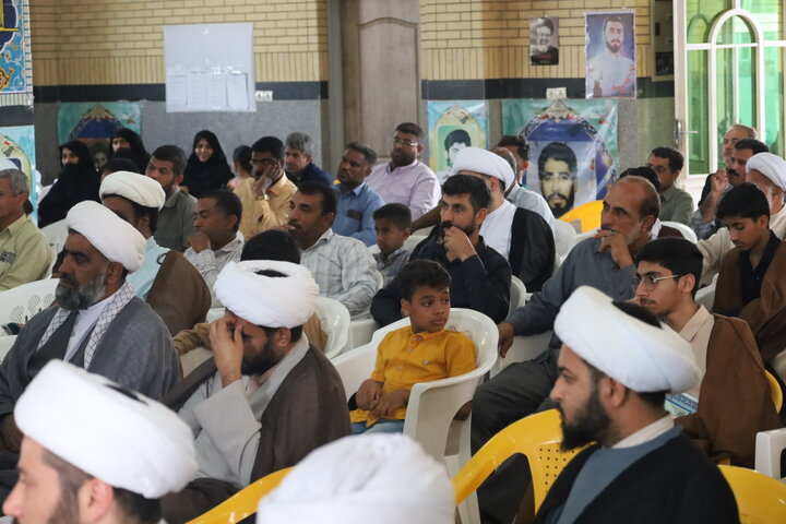 تصاویر/دیدار معاون امورطلاب و دانش‌آموختگان حوزه های علمیه با طلاب و والدین مدرسه علمیه حضرت ابوالفضل (ع) بندرعباس