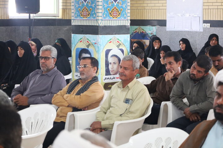 تصاویر/دیدار معاون امورطلاب و دانش‌آموختگان حوزه های علمیه با طلاب و والدین مدرسه علمیه حضرت ابوالفضل (ع) بندرعباس