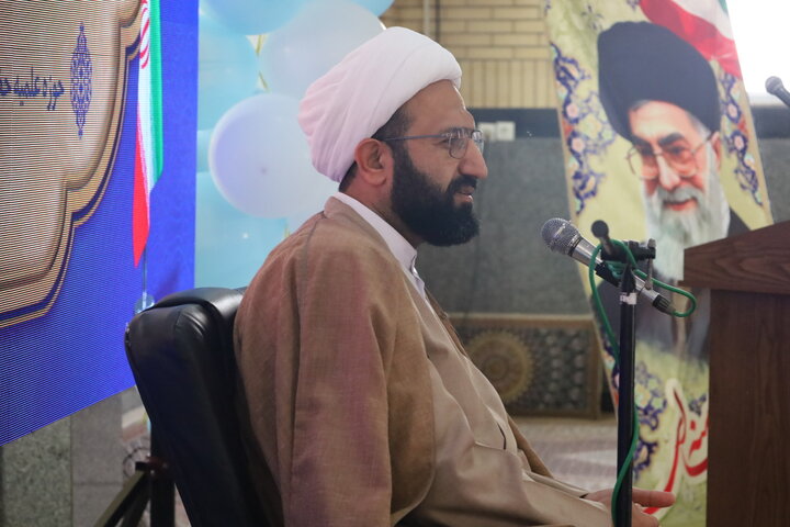 تصاویر/دیدار معاون امورطلاب و دانش‌آموختگان حوزه های علمیه با طلاب و والدین مدرسه علمیه حضرت ابوالفضل (ع) بندرعباس