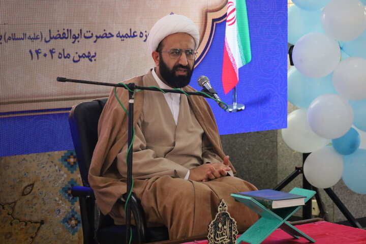 تصاویر/دیدار معاون امورطلاب و دانش‌آموختگان حوزه های علمیه با طلاب و والدین مدرسه علمیه حضرت ابوالفضل (ع) بندرعباس