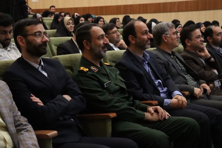 تصاویر/همایش ملی فرزند آوری و جوانی جمعیت در اراک