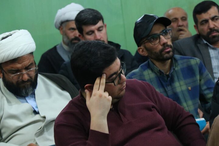 تصاویر/نشست تبیینی فعالان فرهنگی با حضور دستیار ارشد حوزه راهبردی سازمان تبلیغات اسلامی در اراک