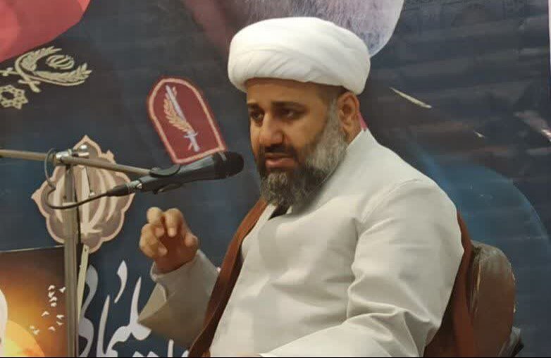 جریان‌های اسلام‌ستیز در پی تقدس‌زدایی از قرآن هستند