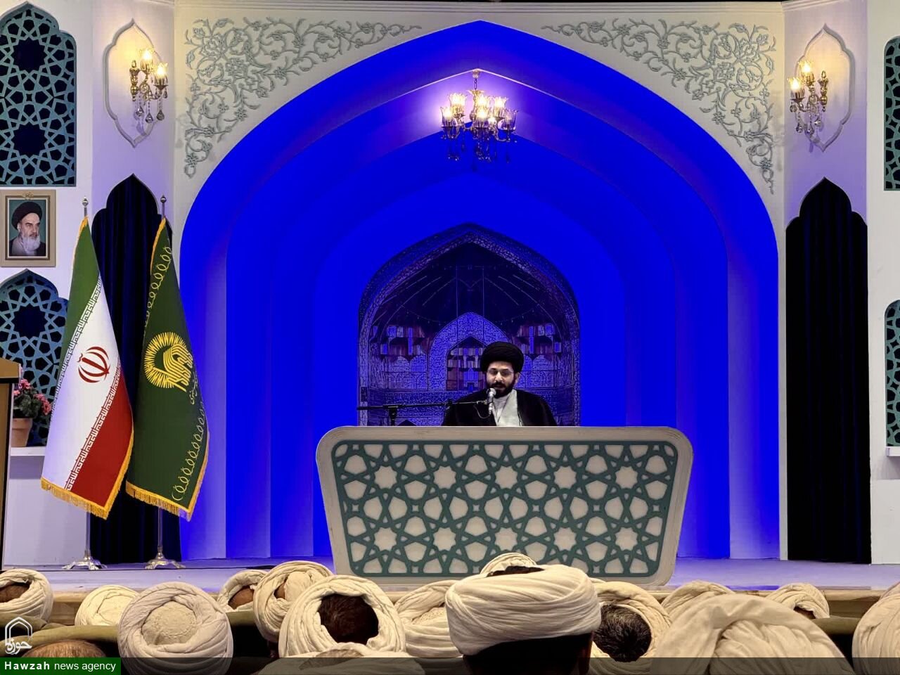 منشور روحانیت مسیر هویت حوزه را تثبیت و تمدن نوین اسلامی را ترسیم کرد