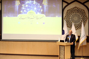 رونمایی از ۳ محصول هوشمند و دانش بنیان علوم اسلامی